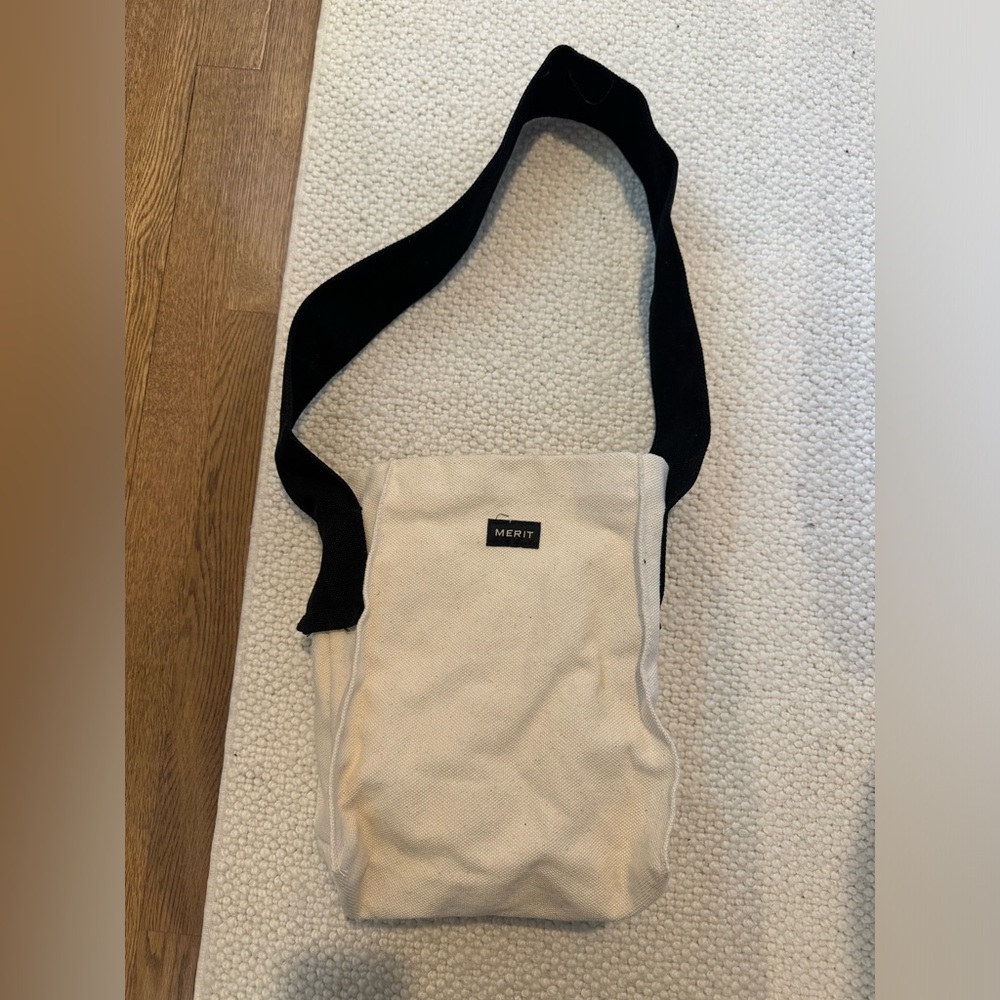 MERIT canvas tote